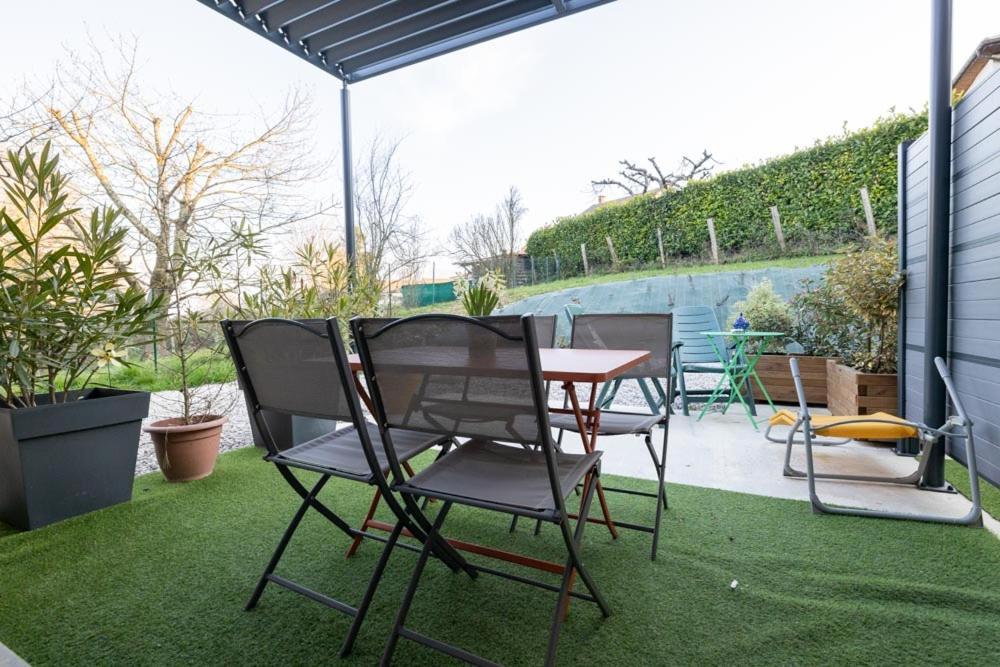 L'Escapade Dauphinoise, Gite 2 Chambres Avec Terrasse Et Clim Beaucroissant Екстериор снимка